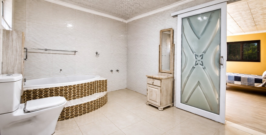 4 Bedroom Property for Sale in Saxilby Eastern Cape